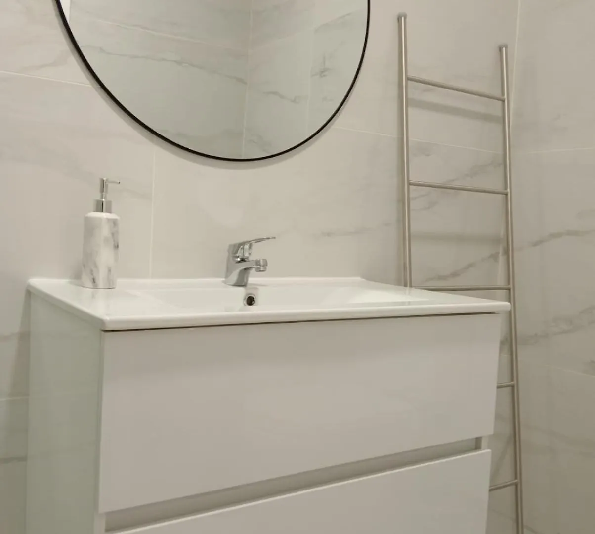 Centralgarve - 1 Bedroom Apartment Near The Beach In Quarteira - Anglo Atlantico