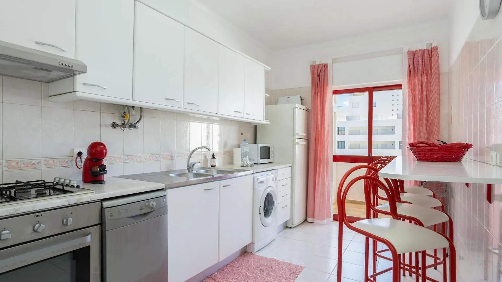 Centralgarve - 1 Bedroom Apartment Near The Beach In Quarteira - Anglo Atlantico Portugal