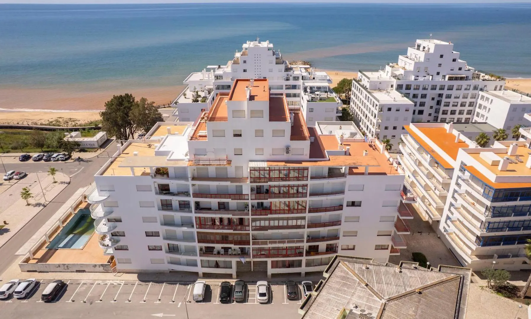 Centralgarve - 1 Bedroom Apartment Near The Beach In Quarteira - Anglo Atlantico 0*,